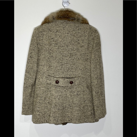 L.L. Collection - Picture 2 of 2